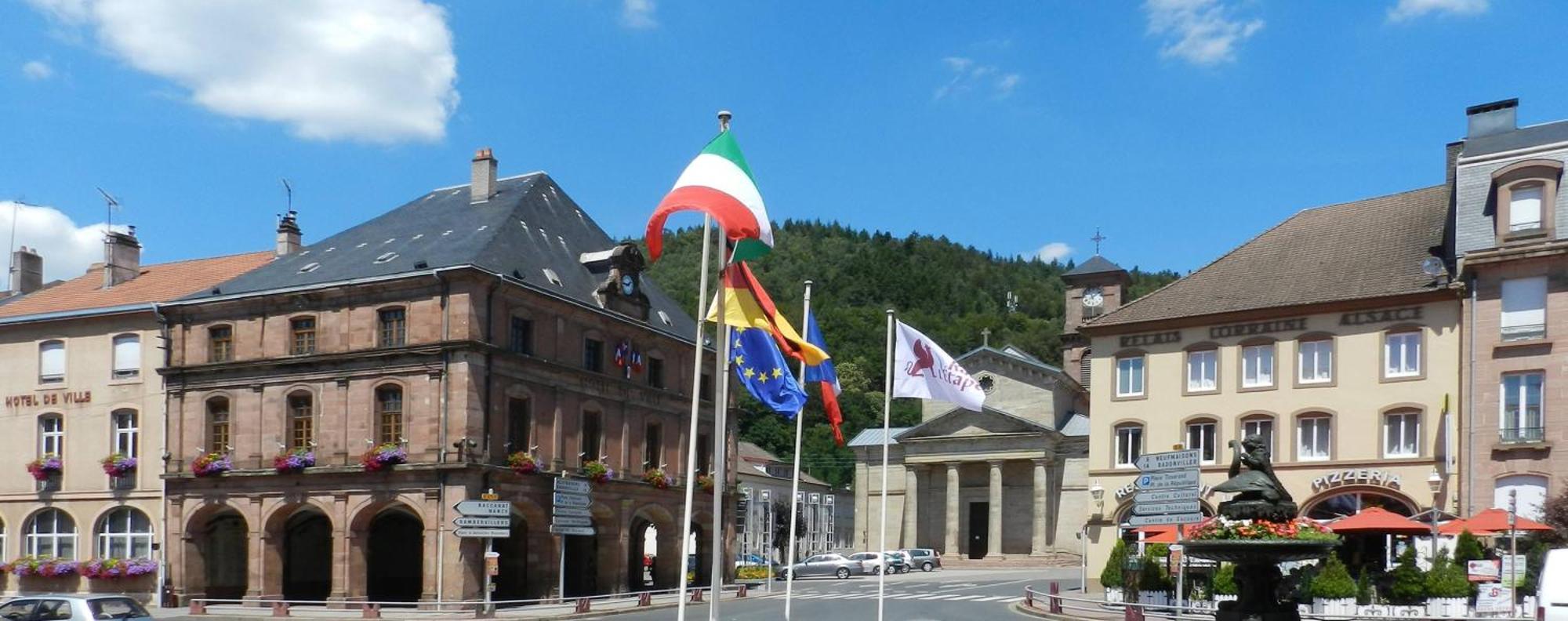 Une Etape A Raon Exterior foto
